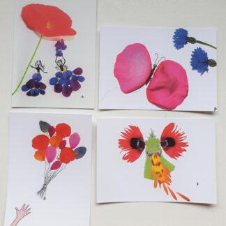 ansichtkaart postcard set flowerpetals bloemen vlinder draak meisjes ballonnen balloons dragon girls butterfly